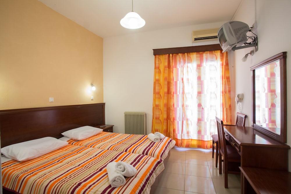 Gouvia Hotel Exterior photo
