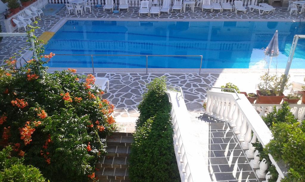 Gouvia Hotel Exterior photo