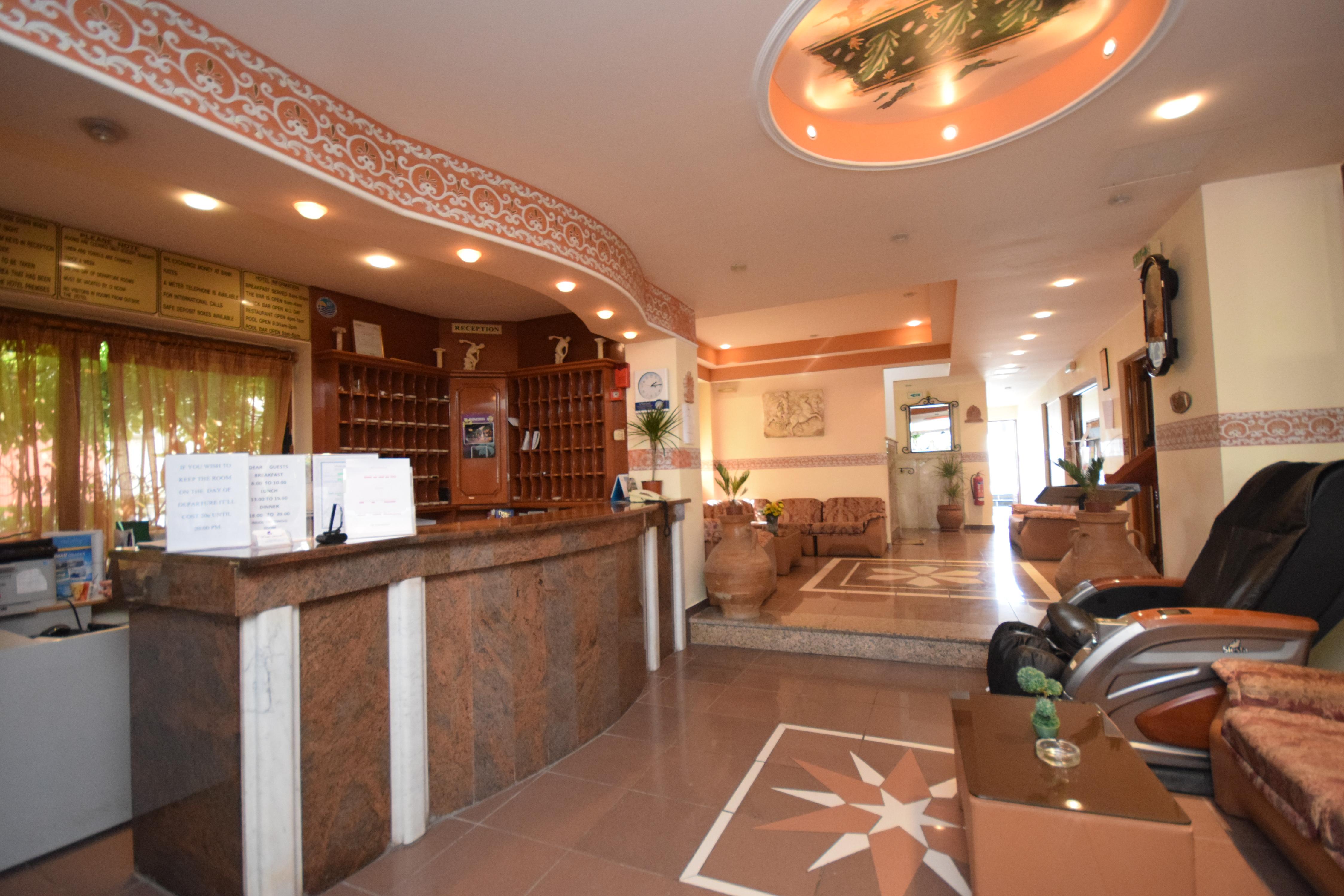 Gouvia Hotel Exterior photo