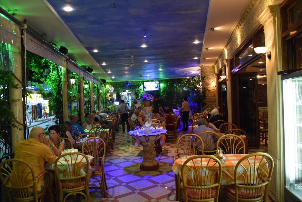 Gouvia Hotel Exterior photo