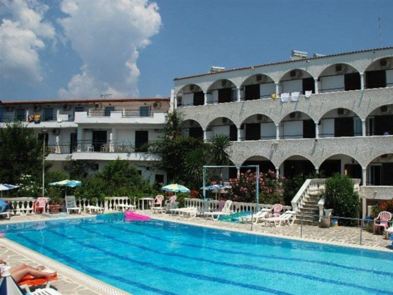 Gouvia Hotel Exterior photo