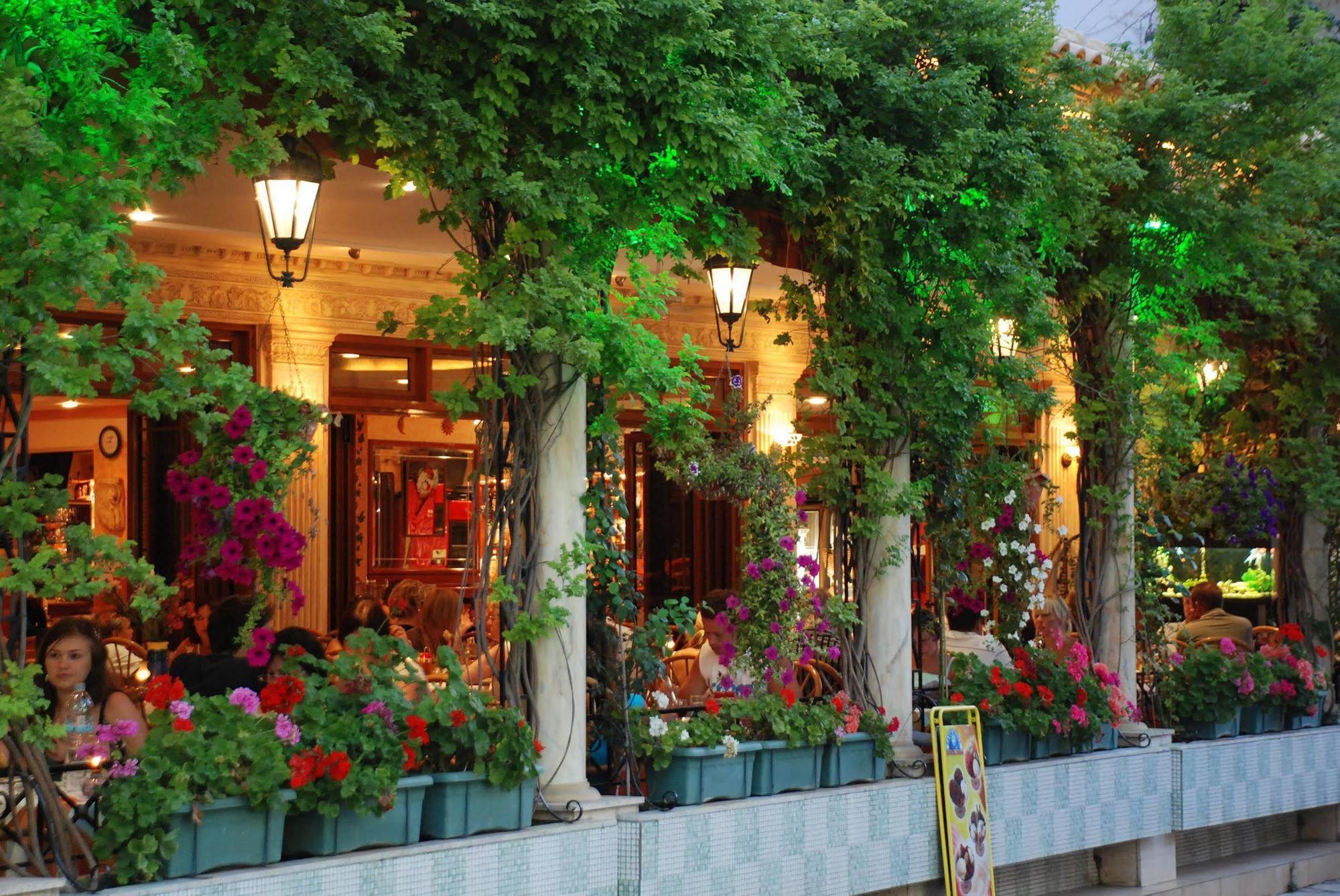 Gouvia Hotel Exterior photo